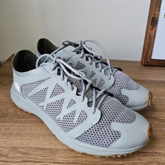 EUC THE NORTH FACE LITEWAVE FLOW SNEAKERS VIBRAM SOLES SIZE 9.5 WOMENS - Picture 1 of 16